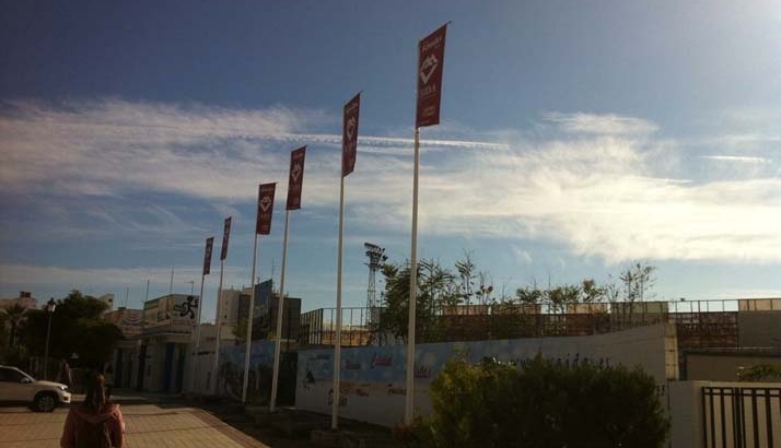 Banderas y Mástiles